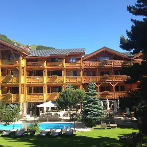 **** Hotel Mounier Francia