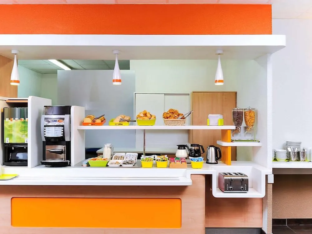 Ibis Budget Lille Gares Vieux-Lille 2*,  France