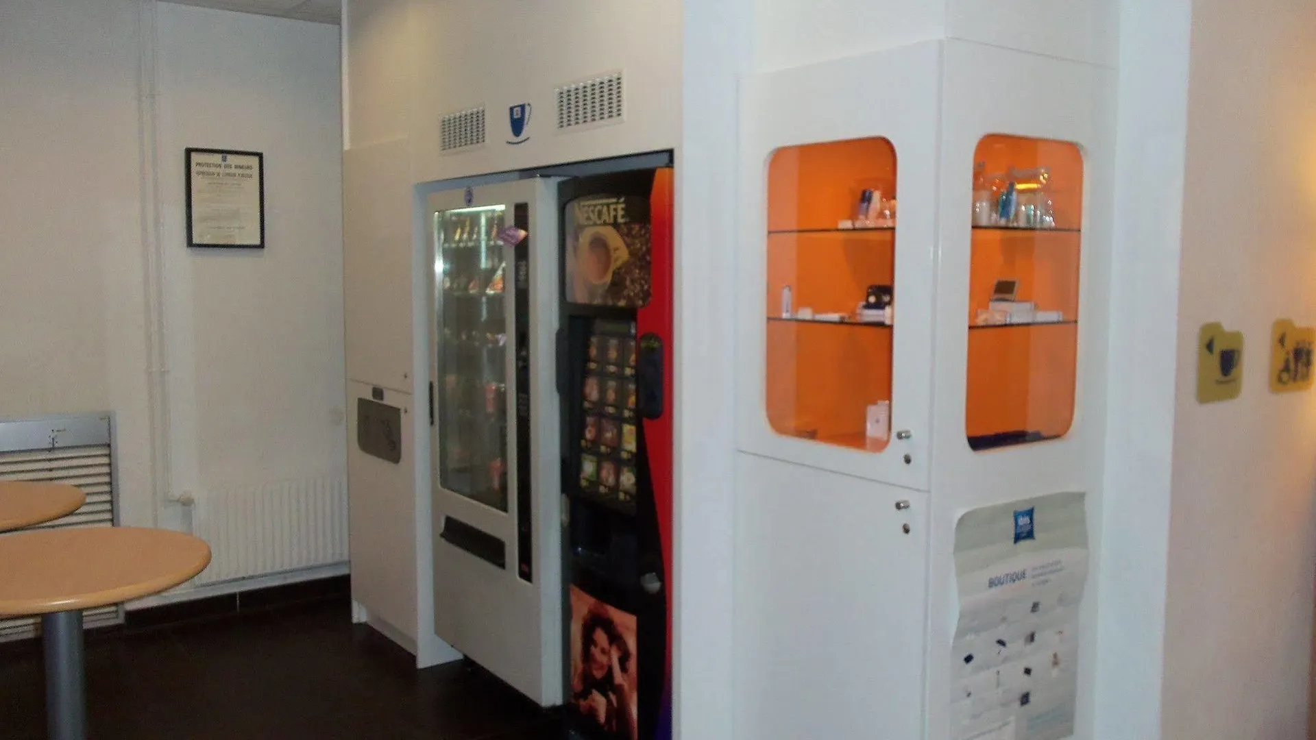 Ibis Budget Lille Gares Vieux-Lille 2*,  France